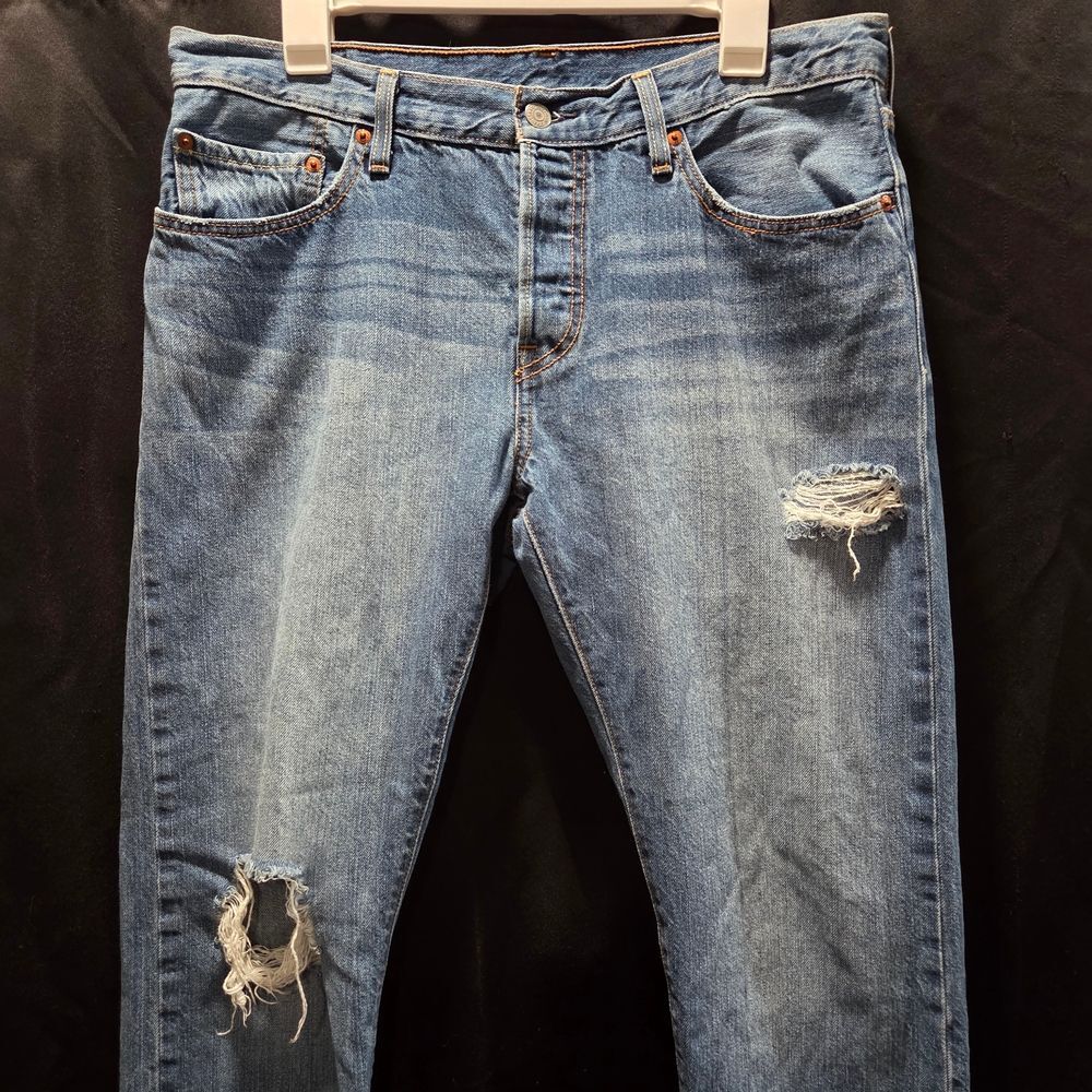 Levi's 501 CT Distressed Button Fly Tapered Boyfriend Loose Jeans Men's Unisex